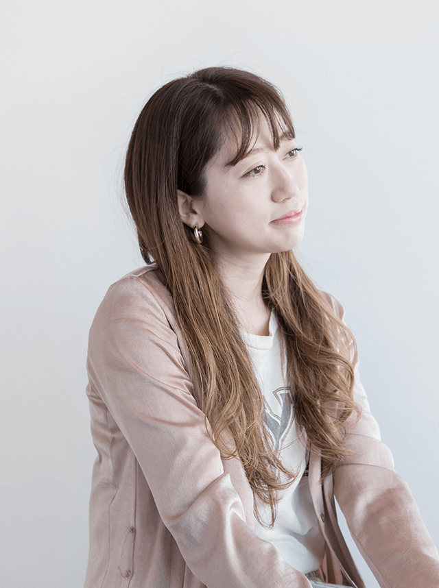 林　亜希子